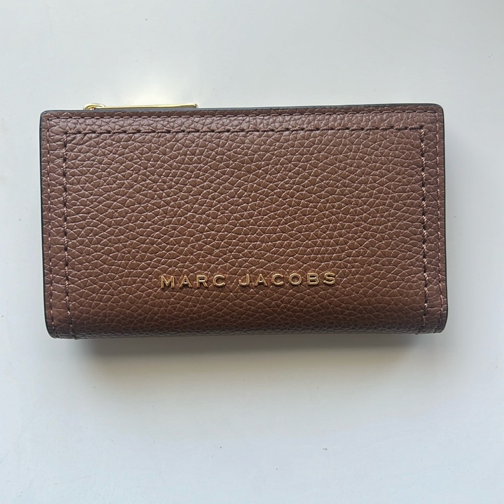 Marc Jacobs Slim Bifold Wallet- Brown